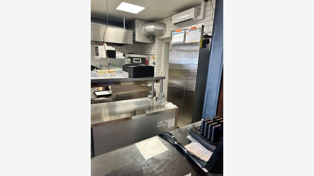 Vente FDC restauration Ivry Sur Seine Jean Jaurès