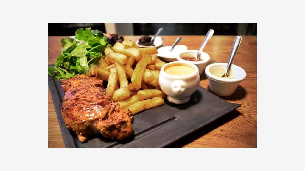 Vente restaurant en coeur de ville de La Rochelle