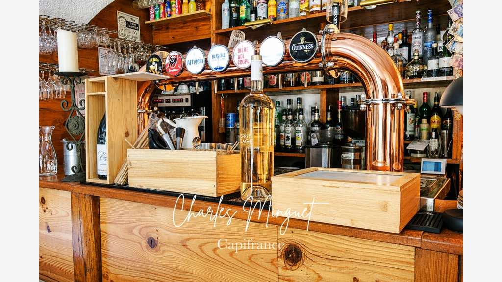 Vente restaurant bar licence IV La Salle Les Alpes
