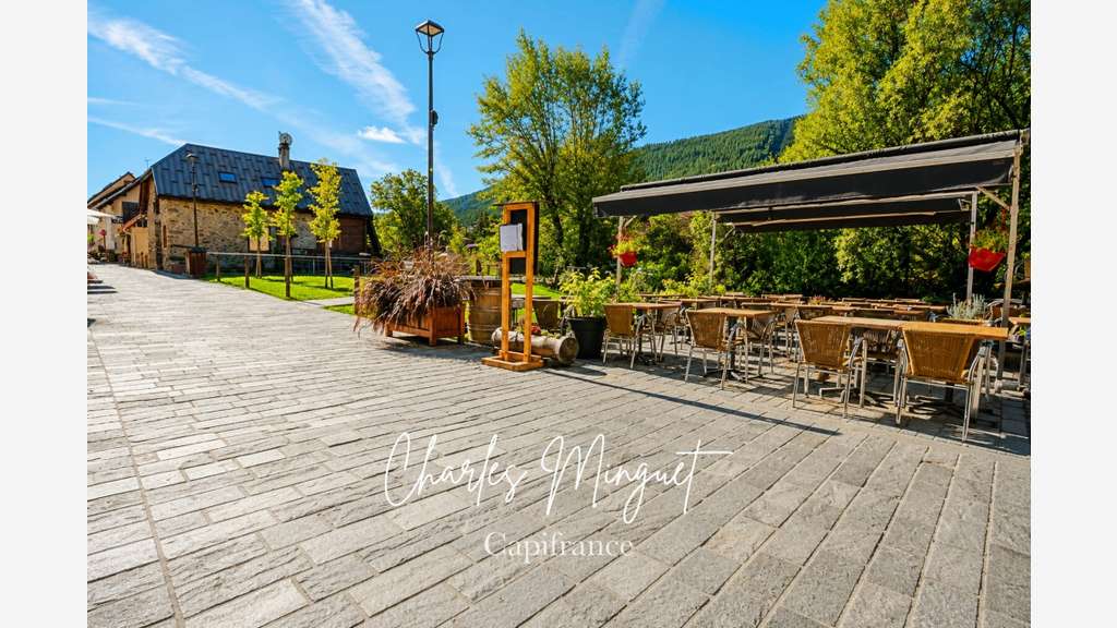 Vente restaurant bar licence IV La Salle Les Alpes