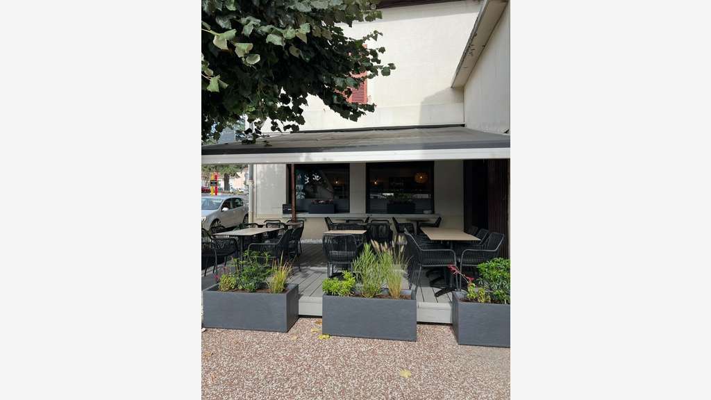 Restaurant à vendre au centre de la Terrasse