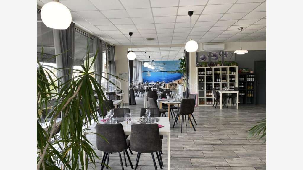 À vendre FDC restaurant empl stratégique à Cazaux