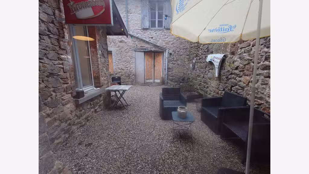 Vente FDC bar restaurant avec terrasse à Lalouvesc