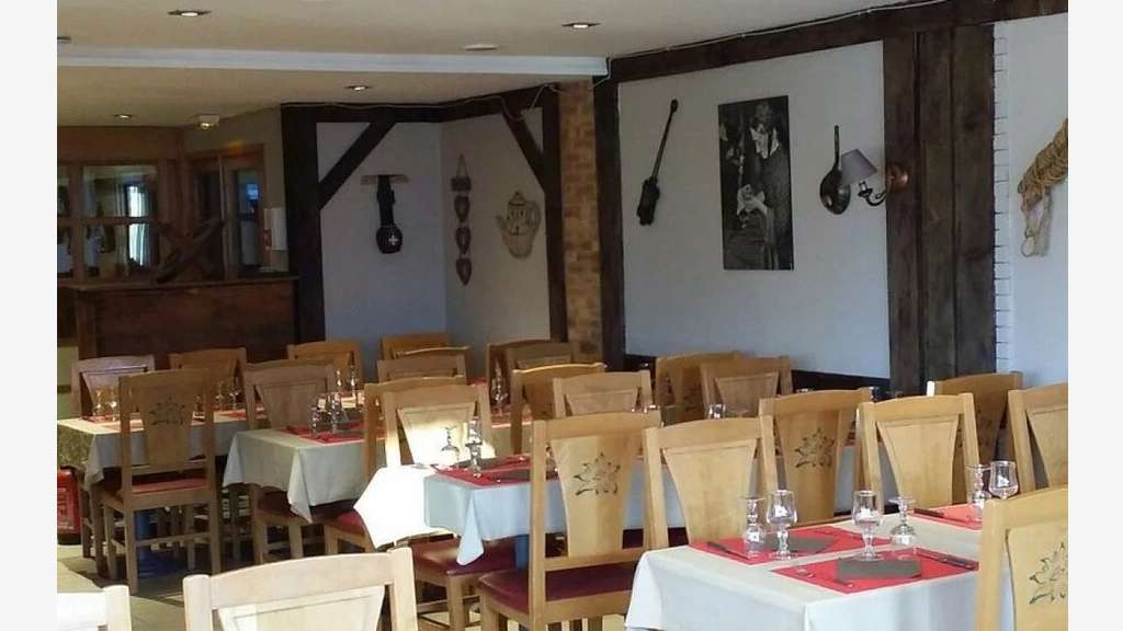 AV bar restaurant lic IV tarentaise paradiski 73