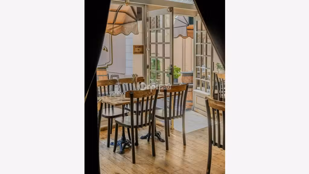 Restaurant terrasse vue mer à vendre au Cannet