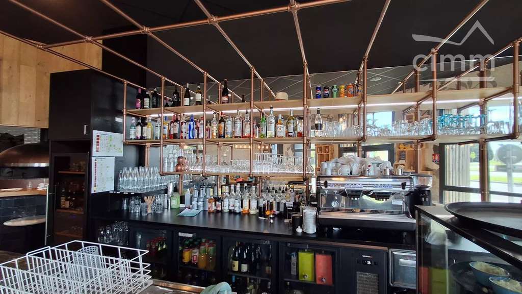 Restaurant à vendre au coeur de Contres