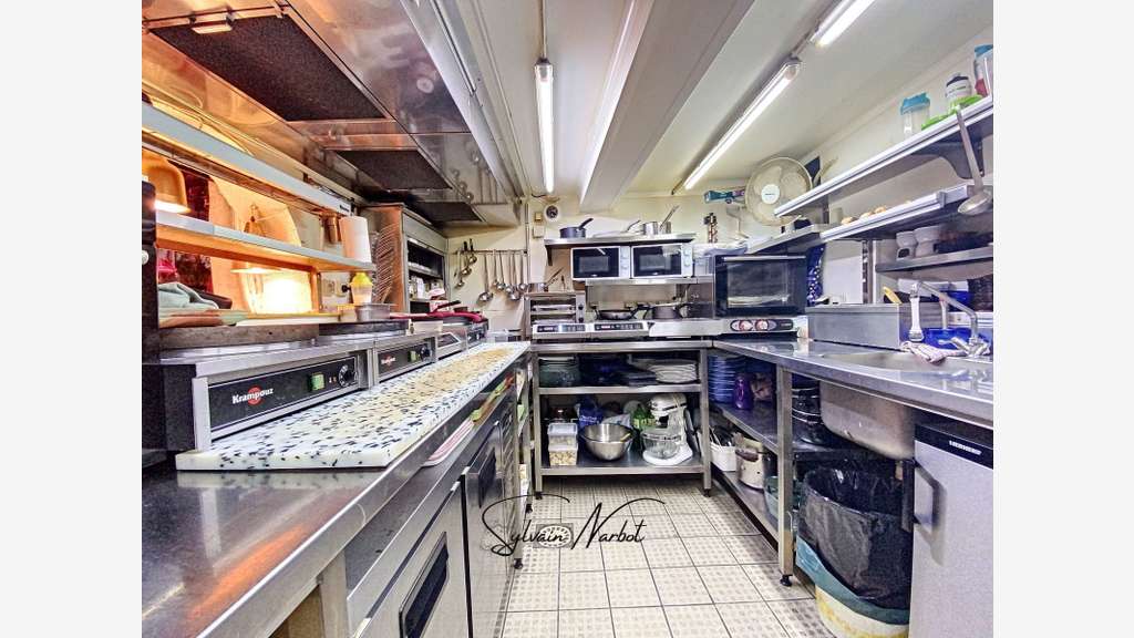 Vente restaurant zone piétonne Le Grau du Roi 