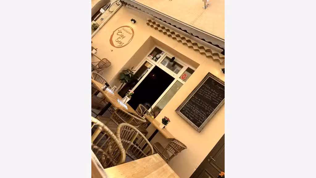 Vente restaurant en centre village du Lavandou