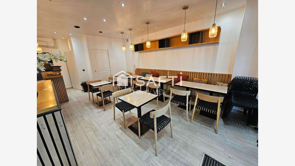 A vendre FDC restaurant rénové et équipé Le Raincy