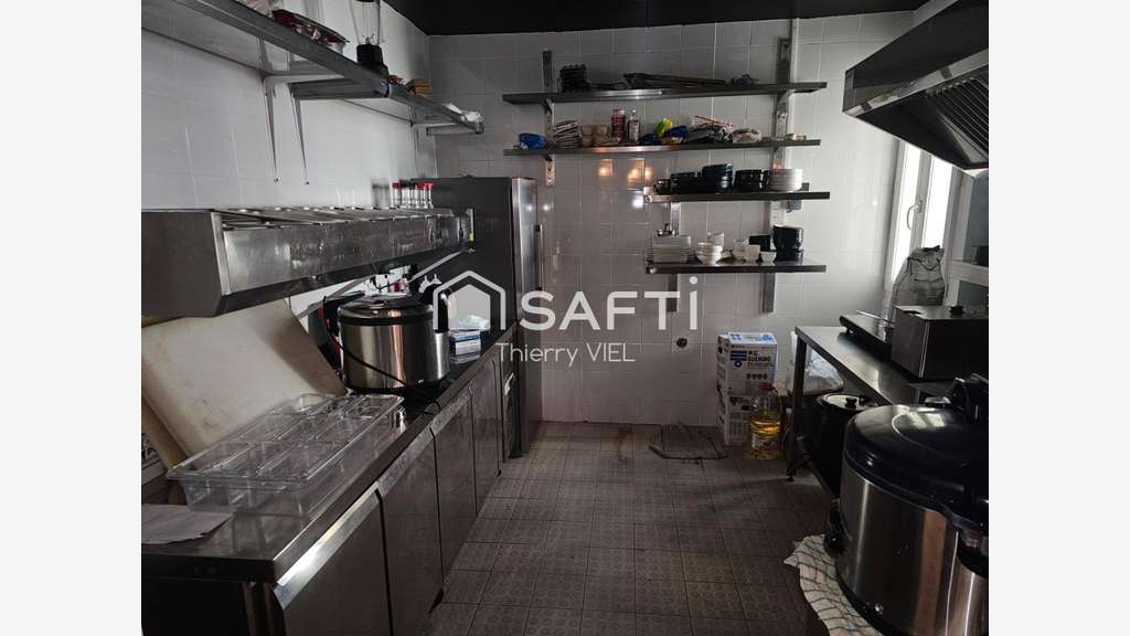 A vendre FDC restaurant rénové et équipé Le Raincy