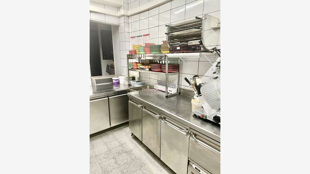 Vente restaurant clé en main Empl N°1 à Lectoure