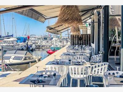 Vente bar restaurant vue panoramique sur Leucate