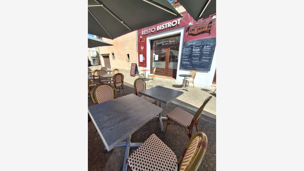 AV restaurant sur rue piétonne Lézignan Corbieres