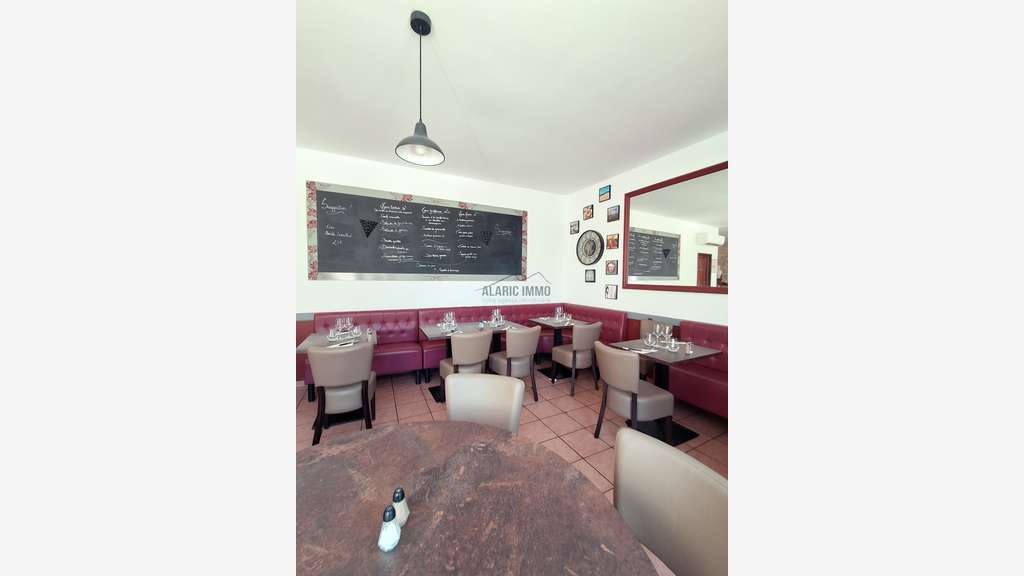 AV restaurant sur rue piétonne Lézignan Corbieres