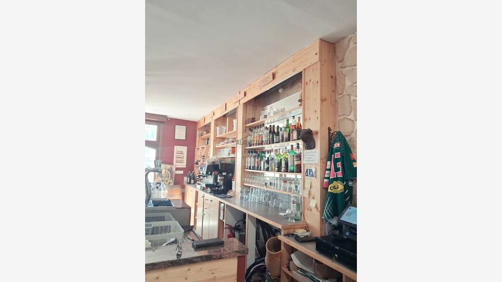 AV restaurant sur rue piétonne Lézignan Corbieres