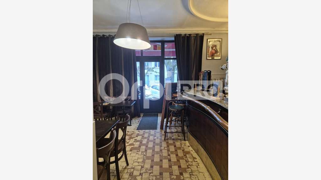 Vente bistrot authentique avec terrasse à Limoges