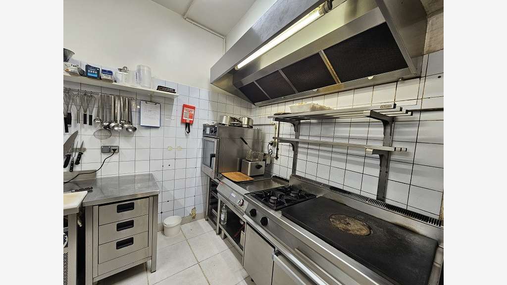 AV restaurant empl N°1 premium cles en main Loches
