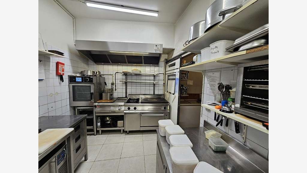 AV restaurant empl N°1 premium cles en main Loches
