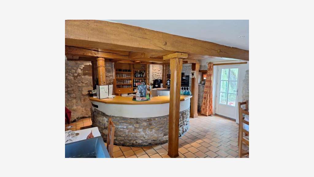 Vente restaurant traditionnel lic IV proche Loches