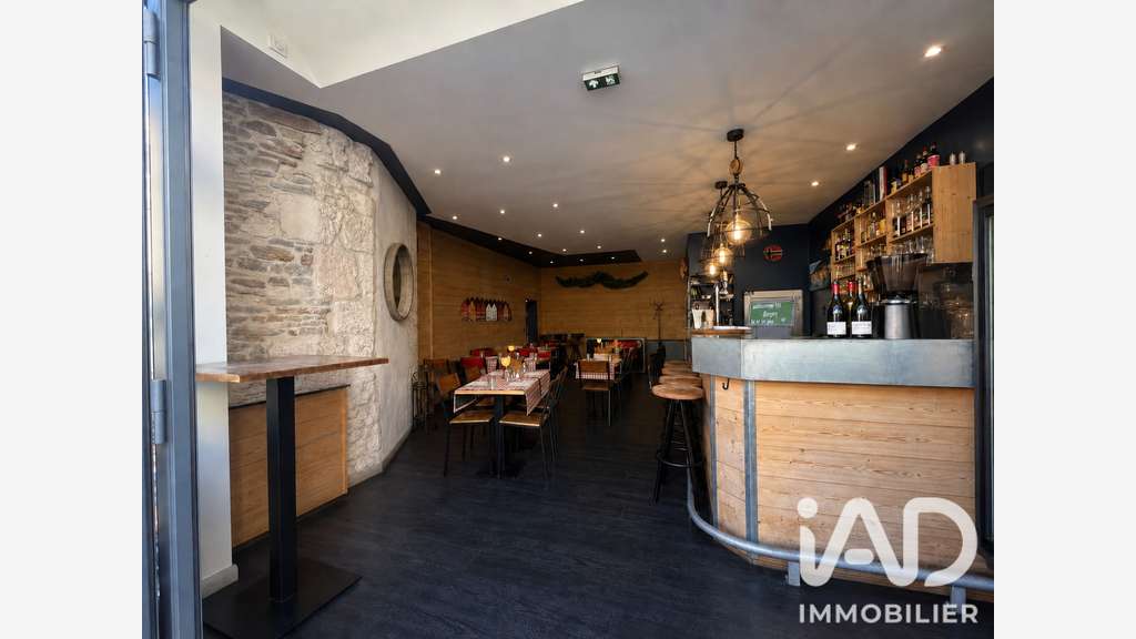 Vente bar restaurant en centre ville de Mâcon