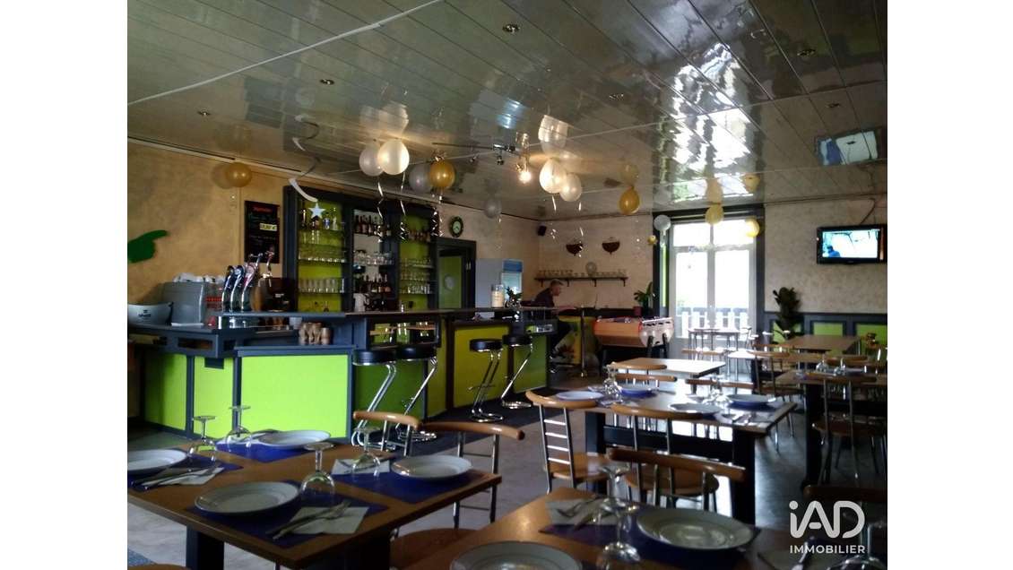 Vente restaurant bar avec logement à Macornay