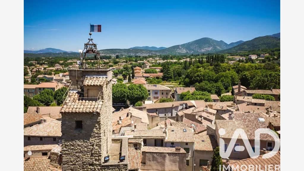 Vente restaurant traditionnel terrasse à Malaucène