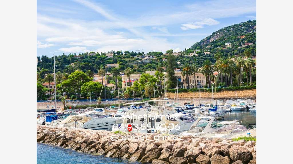A vendre restaurant en bord de mer à Mandelieu