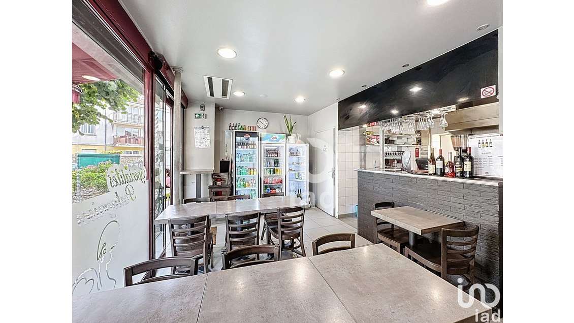 Restaurant à Mandres-les-Roses