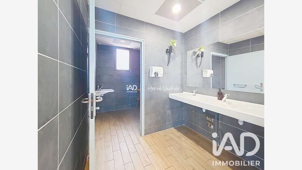Vente restaurant logement T4 à Mantenay-Montlin