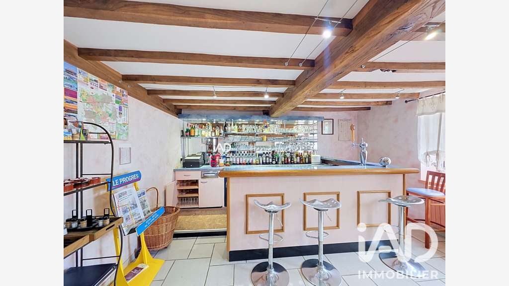 Vente restaurant logement T4 à Mantenay-Montlin