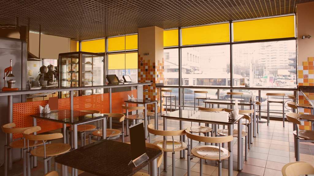 AV FDC restaurant 70 places emplac idéal Maringues
