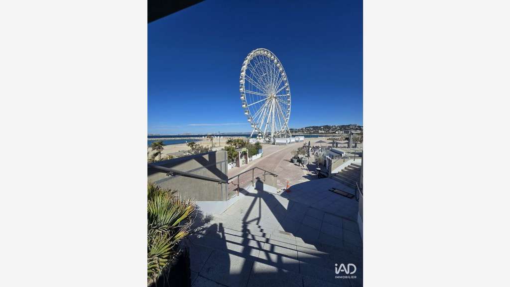 Vente restaurant 330m² à Marseille 13008 vue mer