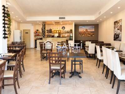 Restaurant pizzeria petit centre commercial 13003