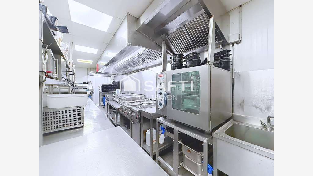 Vente brasserie lic IV centre commercial Marseille