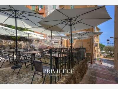 Vente restaurant bar à vin de charme à Menton