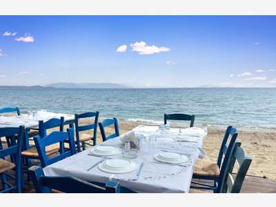 A vendre restaurant bar empl N°1 en bord de mer