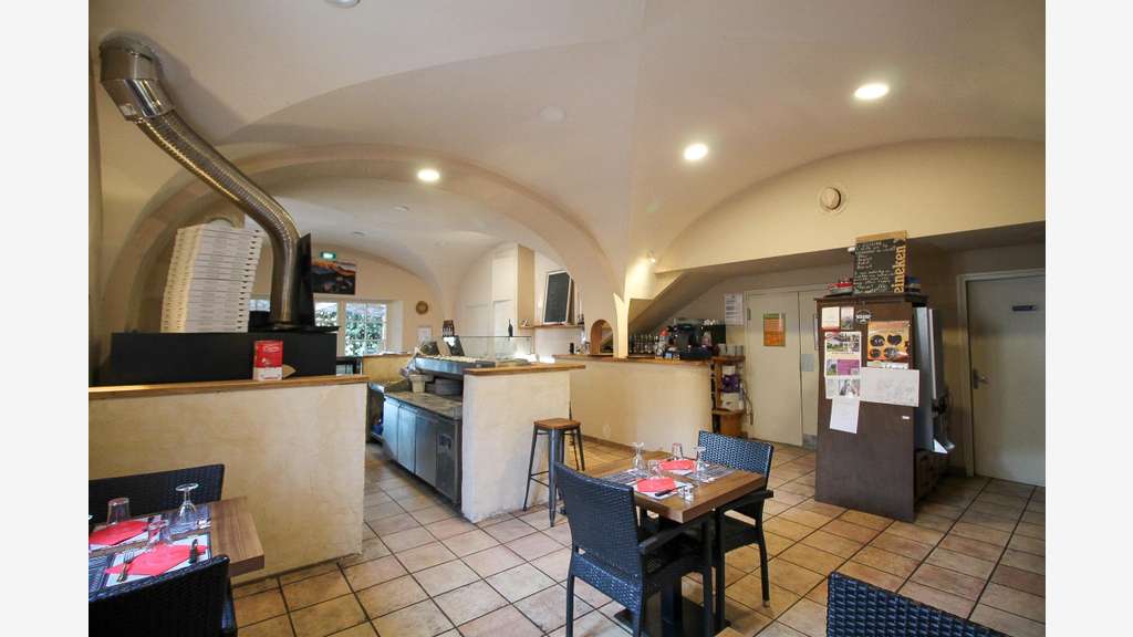 Vente restaurant bel empl à Montbrun-les-bains
