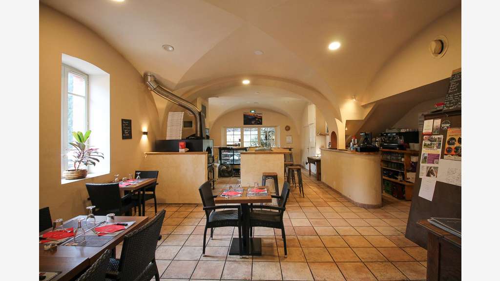 Vente restaurant bel empl à Montbrun-les-bains