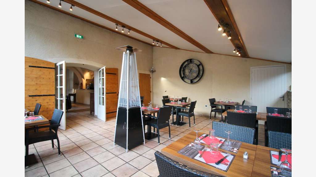 Vente restaurant bel empl à Montbrun-les-bains