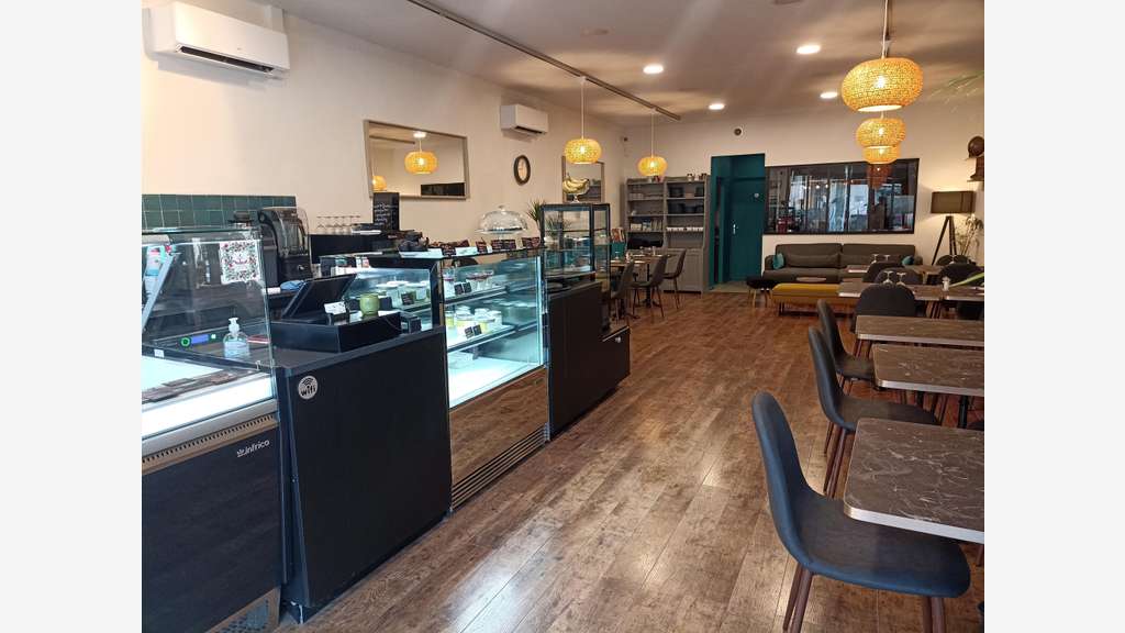 Vente restaurant 44 cvts à Montbrun-les-bains