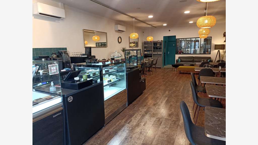 Vente restaurant 44 cvts à Montbrun-les-bains