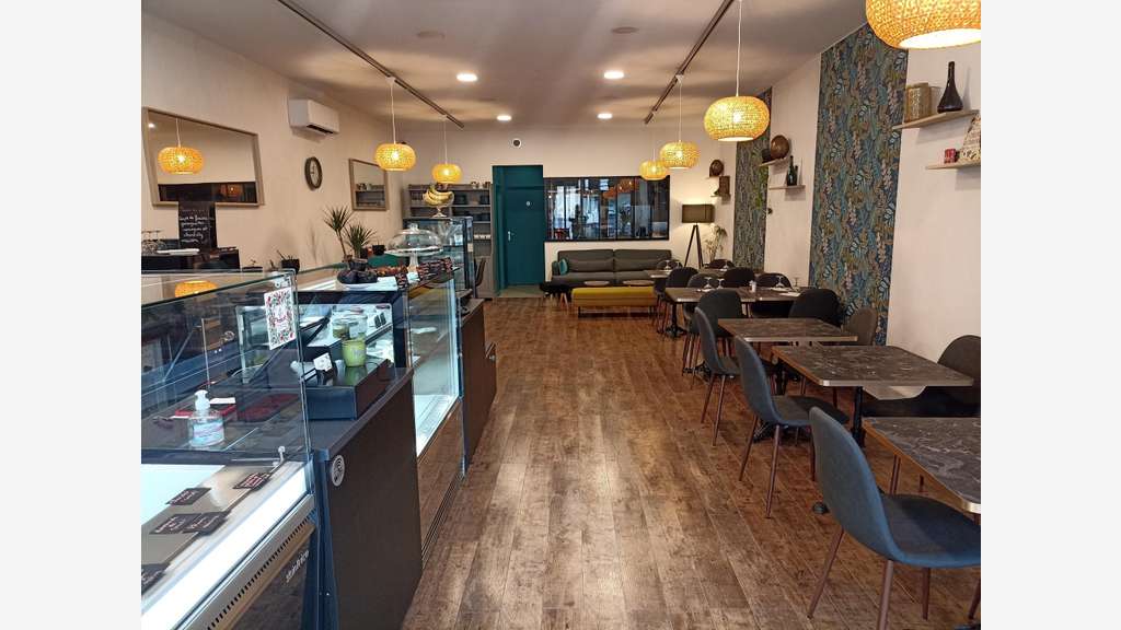 Vente restaurant 44 cvts à Montbrun-les-bains