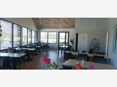 Cède restaurant du midi et évènements familiaux 01
