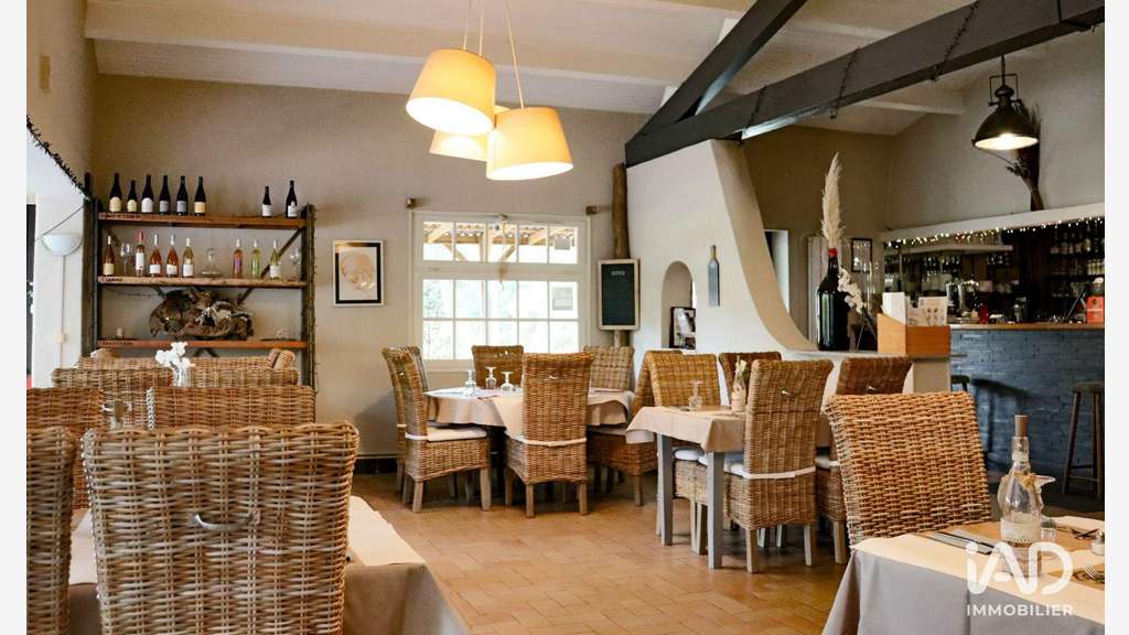 Restaurant à Mornas