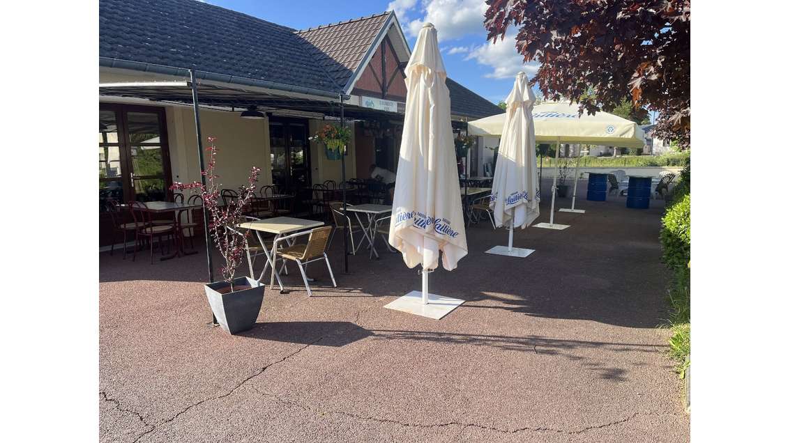 FDC à vendre en ville touristique de Moureuille