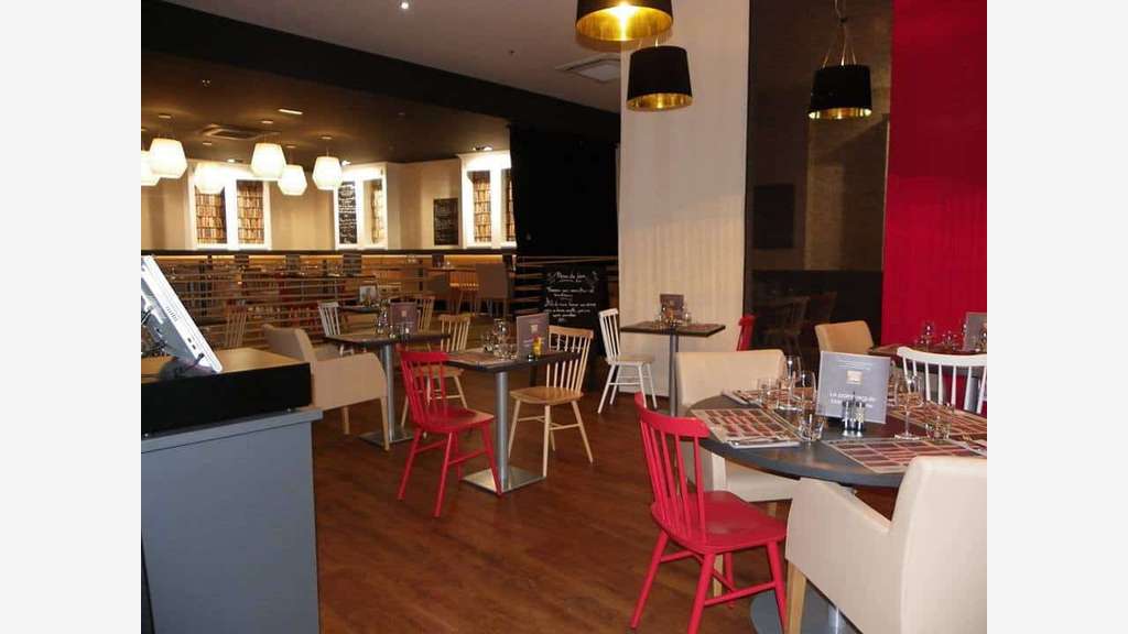 Vente restaurant centre commercial proche Nantes