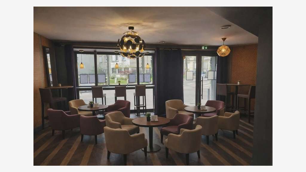Vente bar lounge lic IV au coeur de Nantes