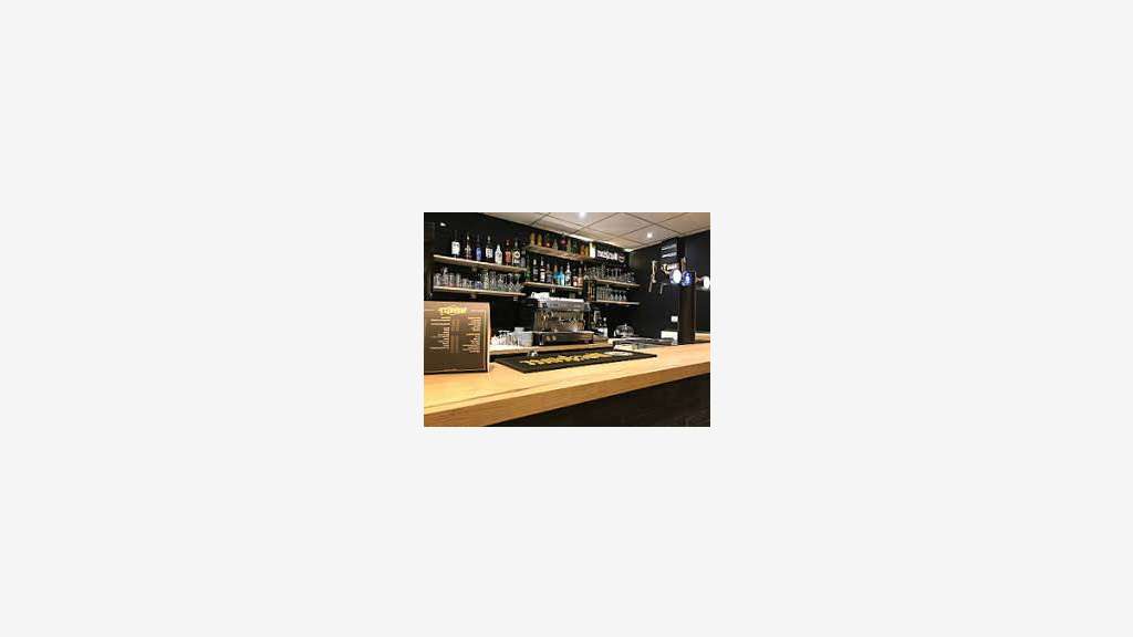 Vente restaurant bar licence IV à Nice République