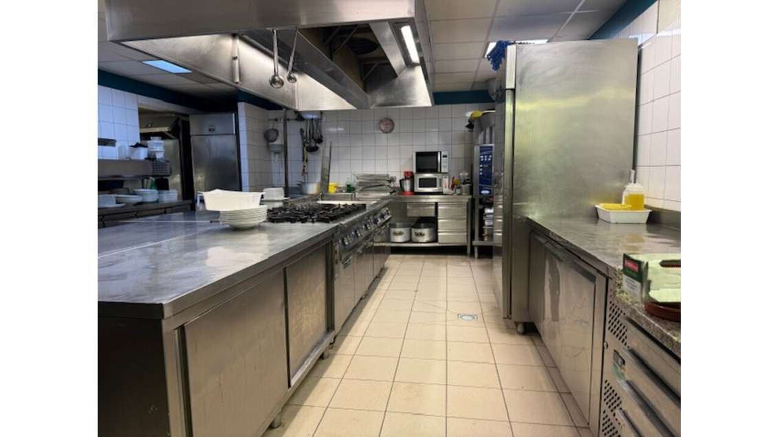 Vente très beau restaurant zone commerciale Nice