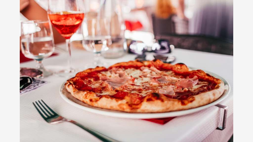 Vente pizzeria restaurant parfait état 06